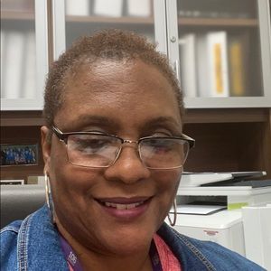 Meet your Posher, Trisha